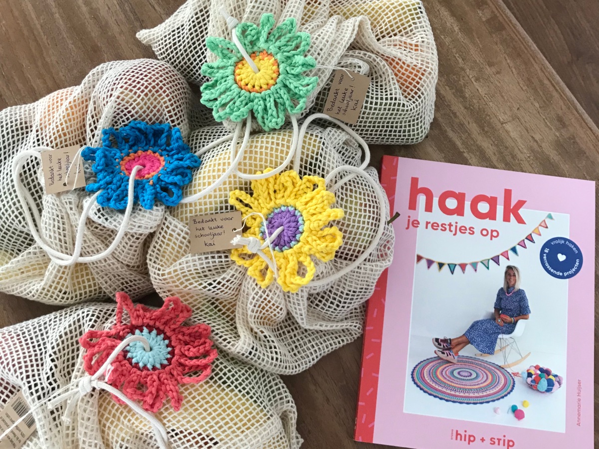 Presents ‘juffendag’ – crochet gift idea